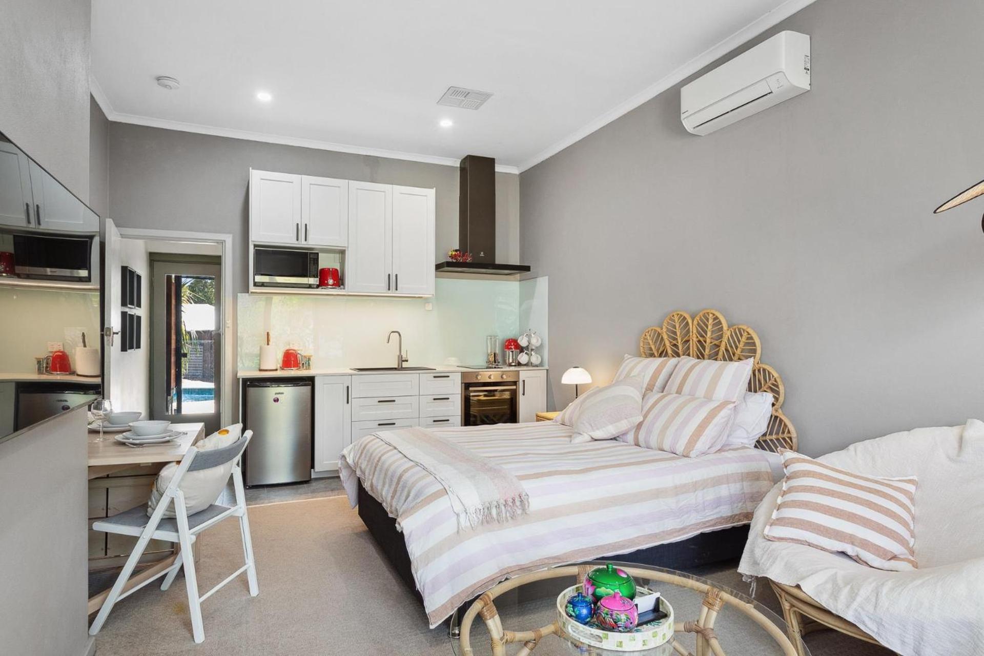 Haven Studio Hideaway Near Airport Perth Exterior photo