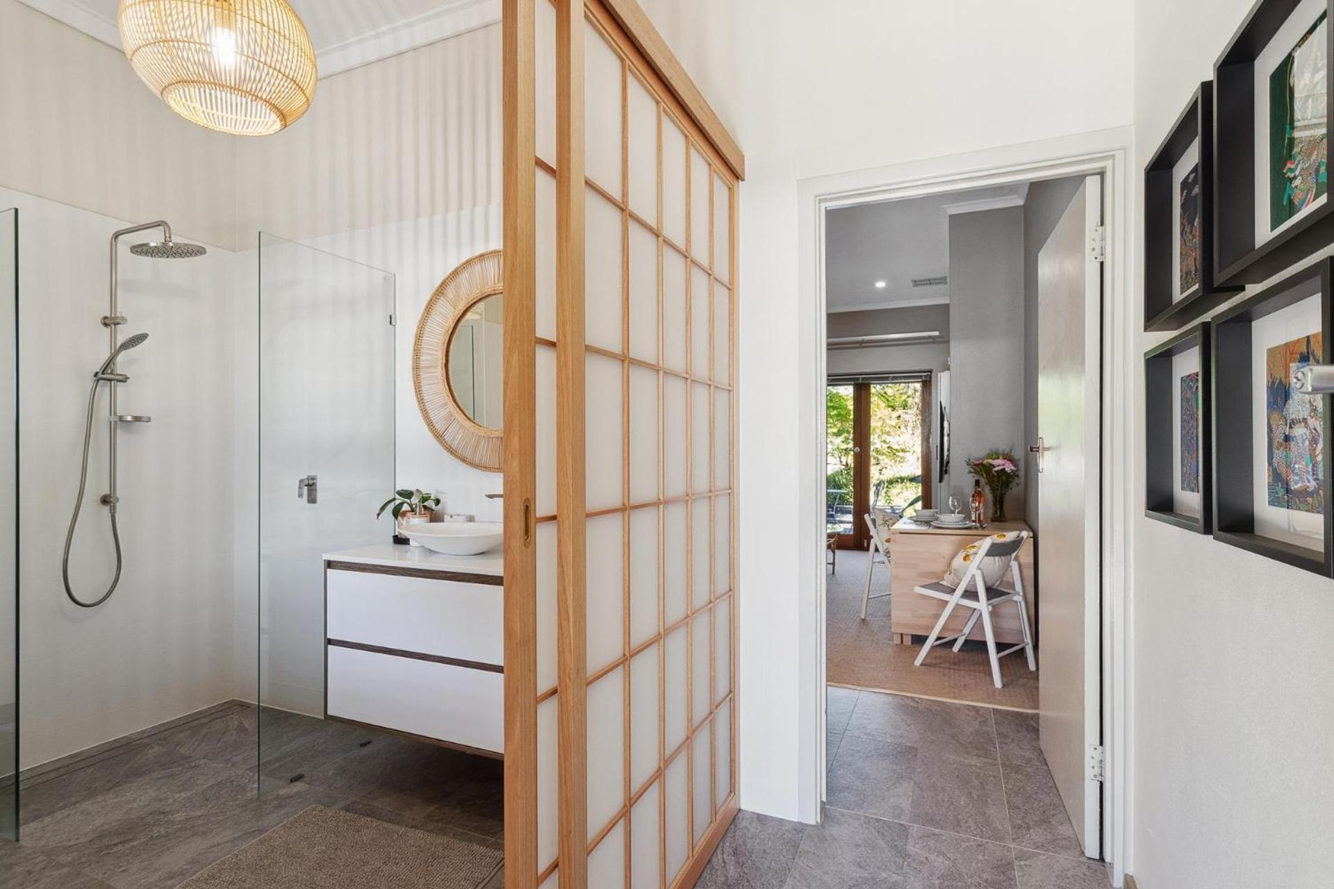 Haven Studio Hideaway Near Airport Perth Exterior photo